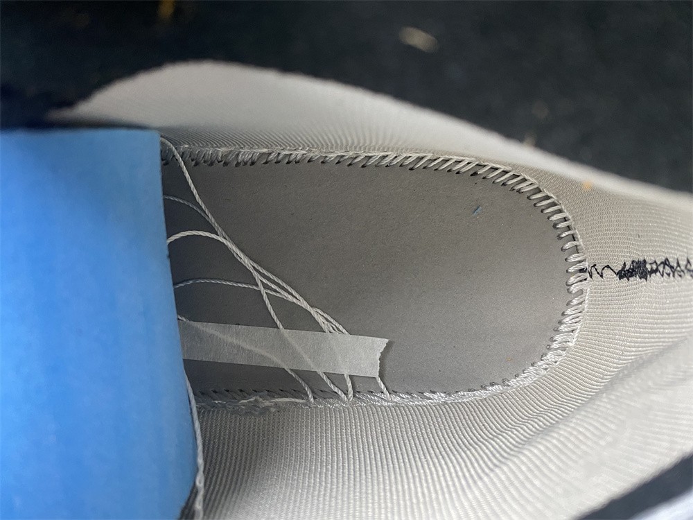 Air Jordan 1 High Element Gore-Tex Light Curry DB2889-700