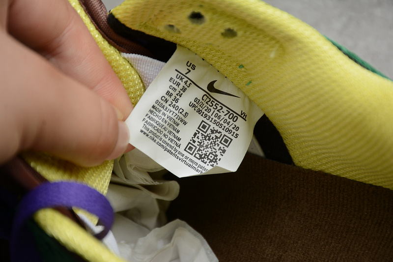 Original StrangeLove x Nike SB Dunk Low CT2552-700