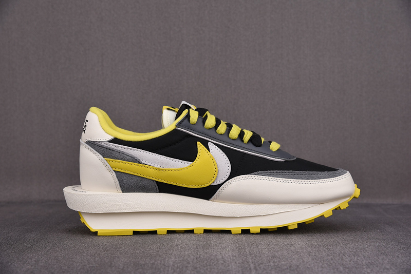 Nike Vaporwaffle sacai Sesame Dark Iris DD1875-500