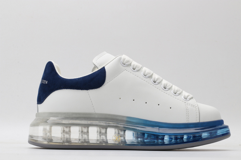 MCQUEEN OVERSIZED SNEAKER