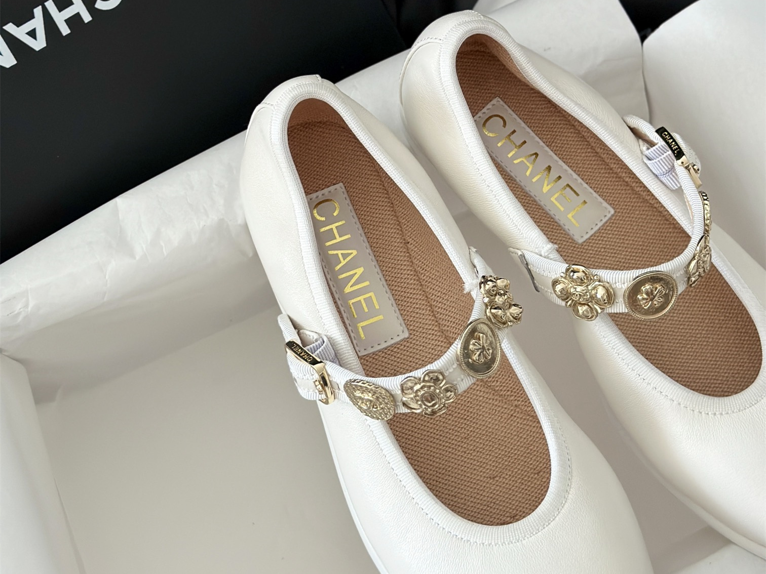 Chanel Mary Janes CH-13
