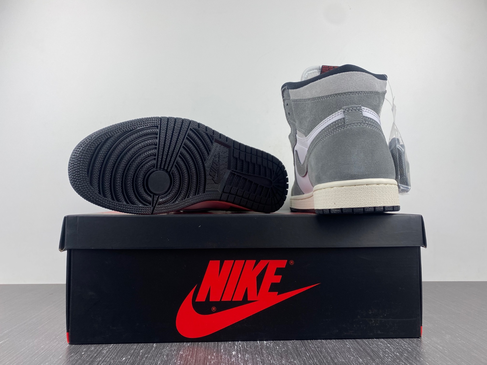 Air Jordan 1 Retro High OG