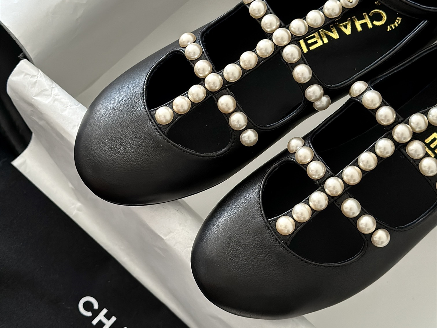 Chanel Mary Janes CH-12