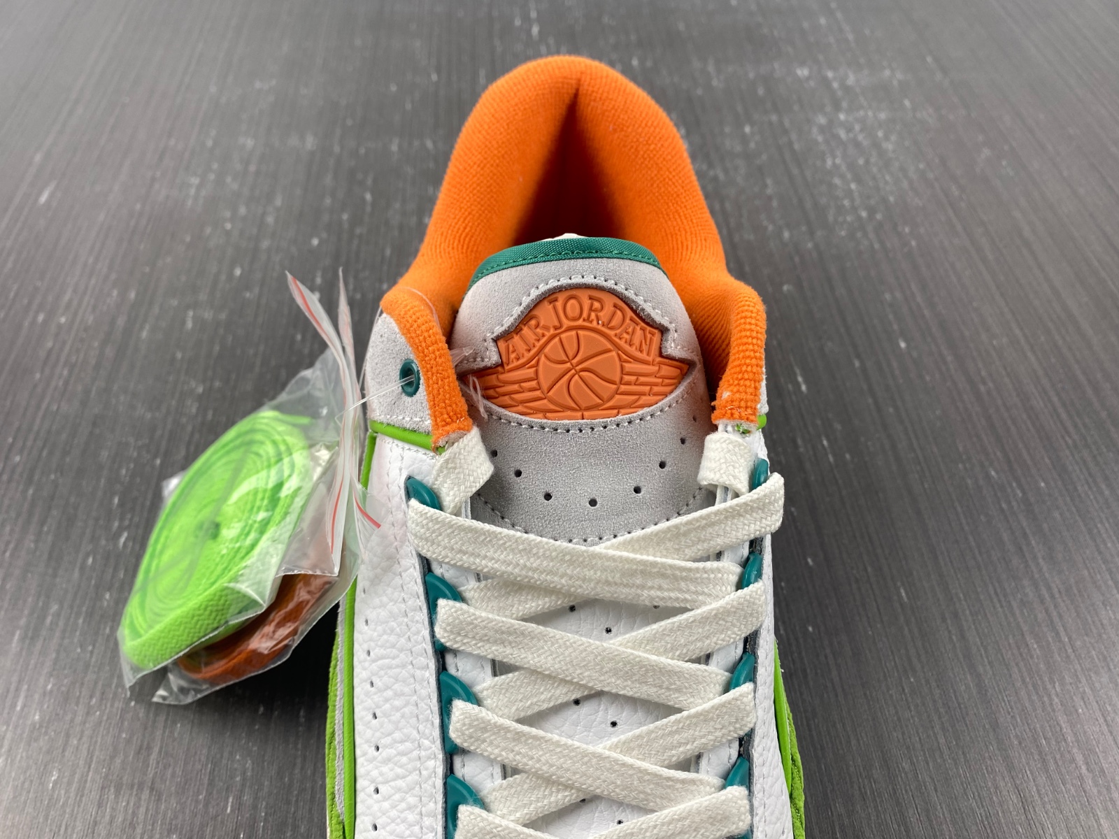 Titan x Air Jordan 2 Low DV6206-183