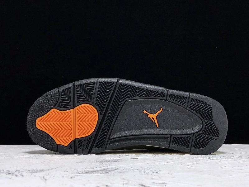 Air Jordan 4 Retro "Undefeated" JBM351 M1