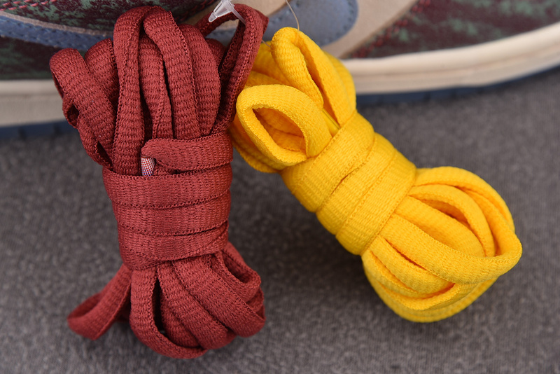 Crenshaw Skate Club x Nike SB Dunk Low FN4193-100