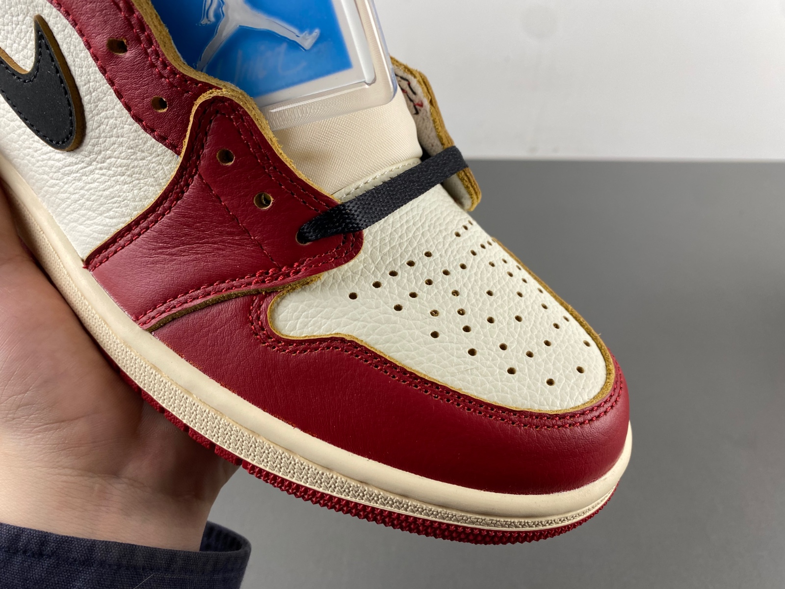 Union LA x Air Jordan 1 High OG “Chicago” HV8563-600