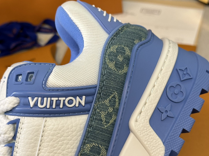 LV Trainer Maxi Sneaker