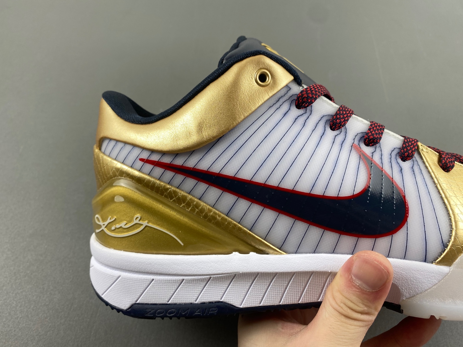 Nike Kobe 4 Protro “Gold Medal”  FQ3544-100