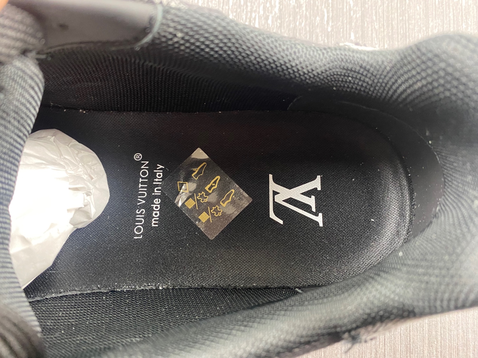LV Trainer Sneaker