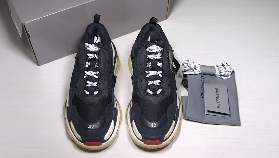 Balenciaga Triple S Trainer