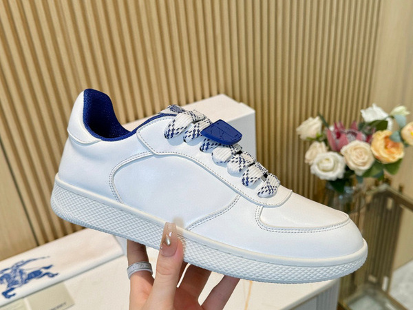 Burberry Check Terrace Sneakers BBR--3011