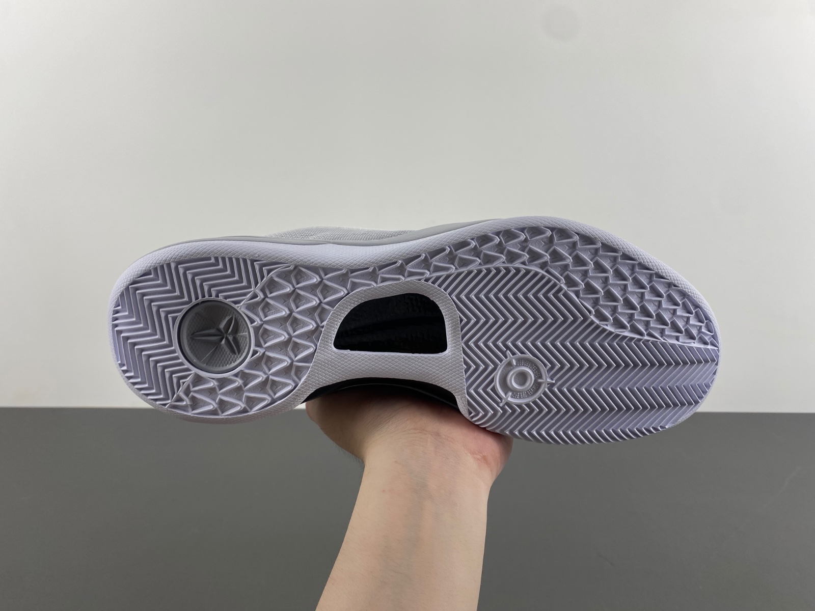 Zoom Kobe 6 HF9550-002