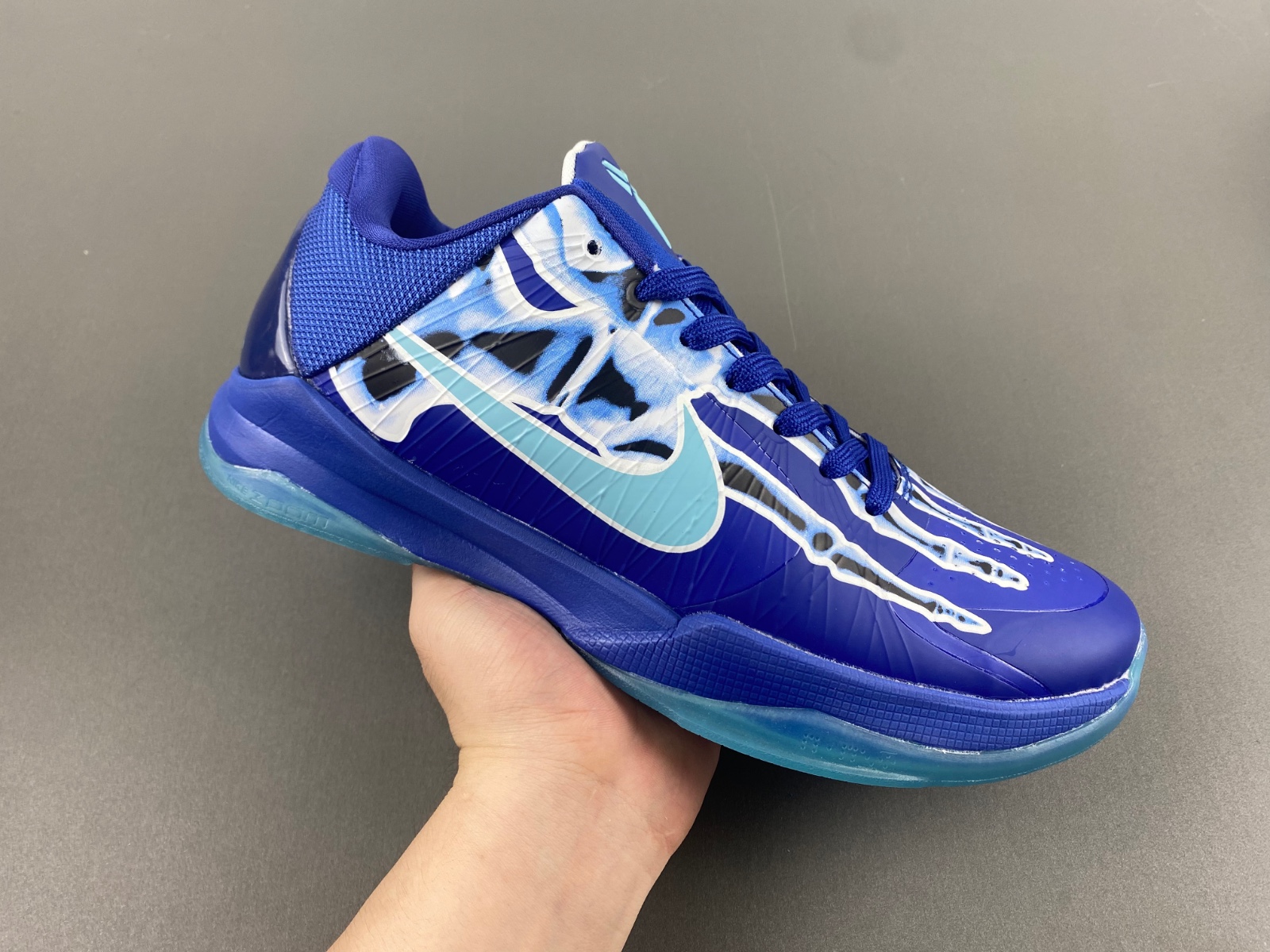 Nike Kobe 5 Protro “X-Ray”  HJ4303-400