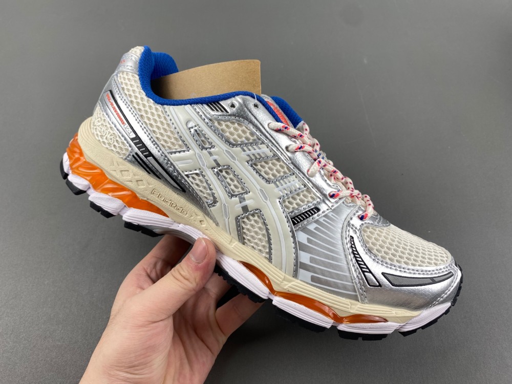 ASICS GEL-KAYANO 1203A555-101