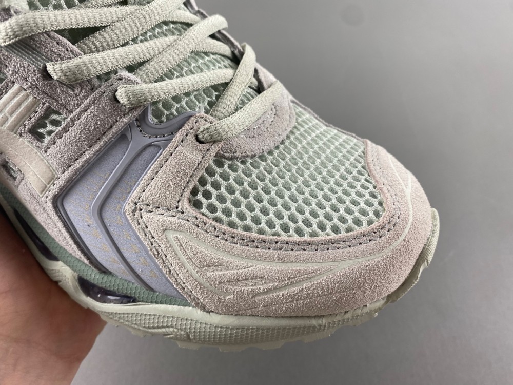 ASICS GEL-Kayano 14 1201A161-023