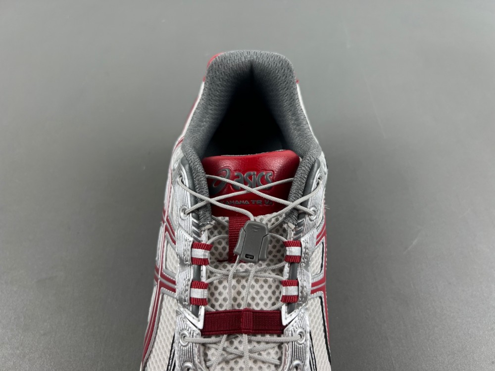 Asics Gel-Kahana Tr V4 "Black Silver" 1203A585-100