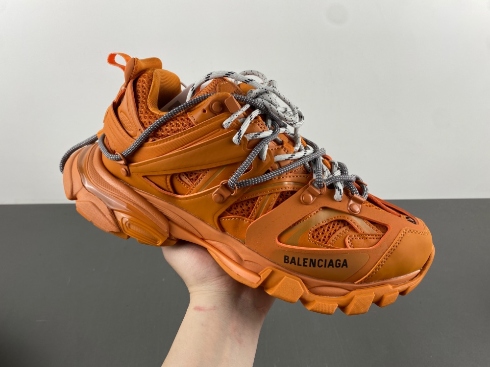 Balenciaga Track Trail Laces3.0  800592 WTRHK 7000