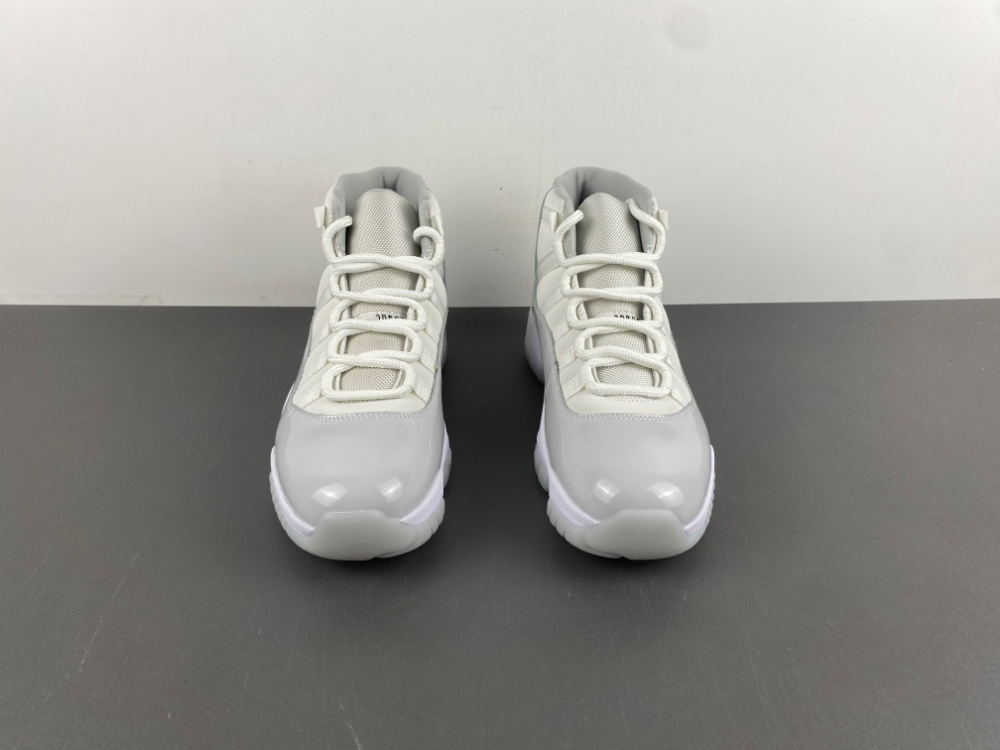 Nike Air Jordan 11 Retro "Grand Finale" AR0715-110