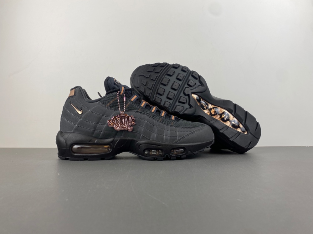 Central Cee x Nike Air Max 95  HQ6457-001