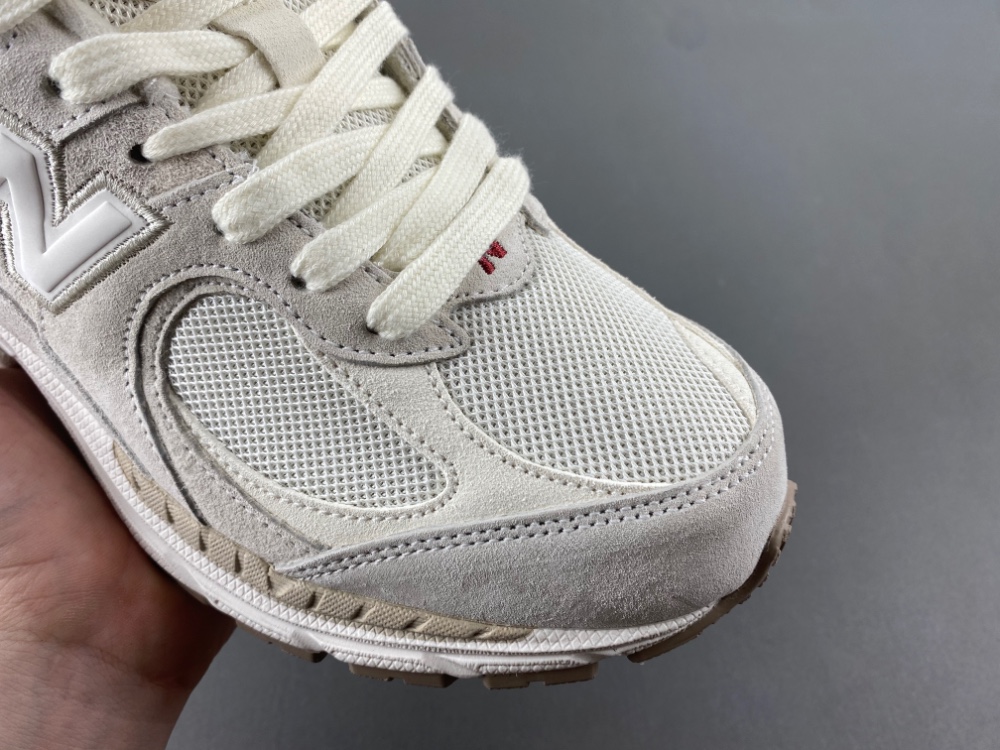 New Balance NB 2002 M2002RHX