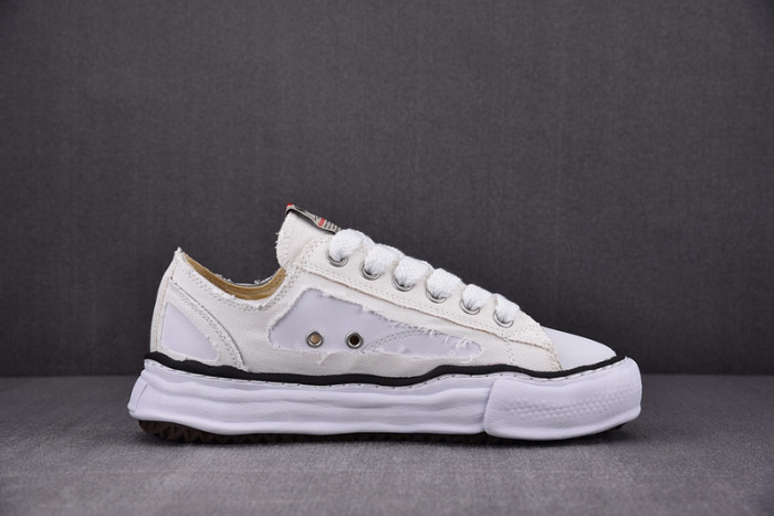 Maison Mihara Yasuhiro Low-Top Sneakers MMY-041