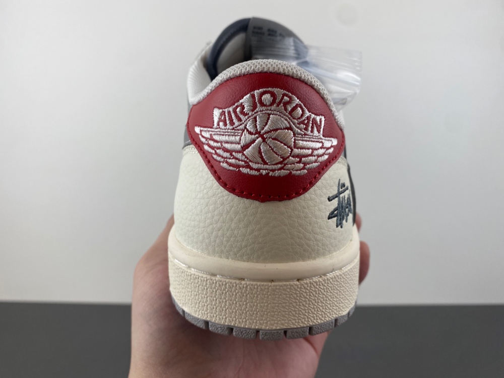 Travis Scott x Fragment Design x Jordan Air Jordan 1 Low OG SP