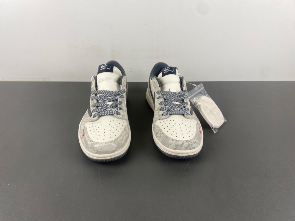 Travis Scott x Fragment Design x Jordan Air Jordan 1 Low OG SP