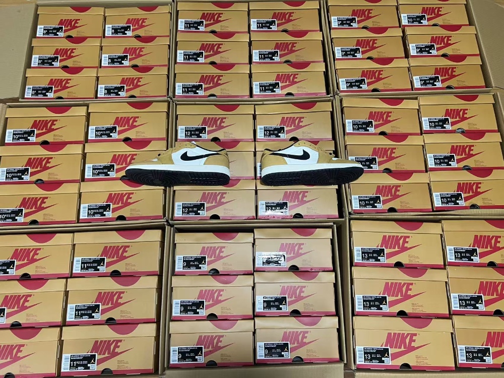 Air Jordan 1 Low “Rookie of the Year”