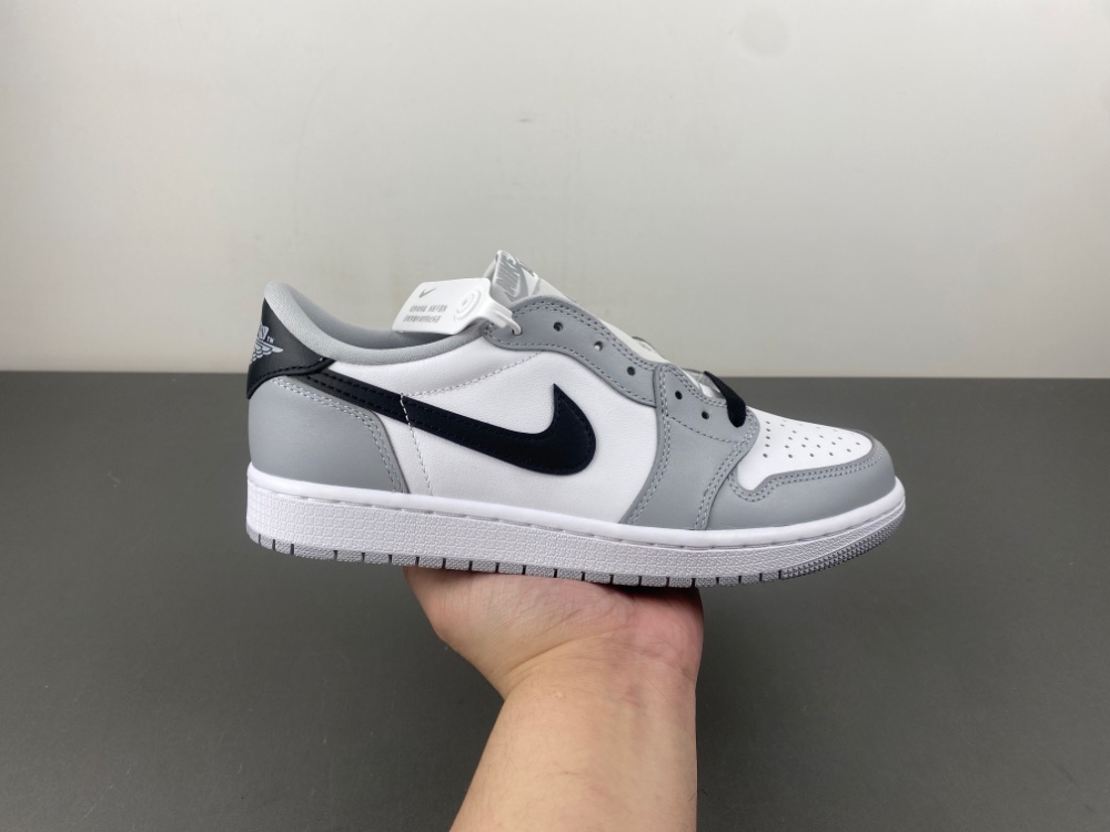 Air Jordan 1 Low OG “Barons”