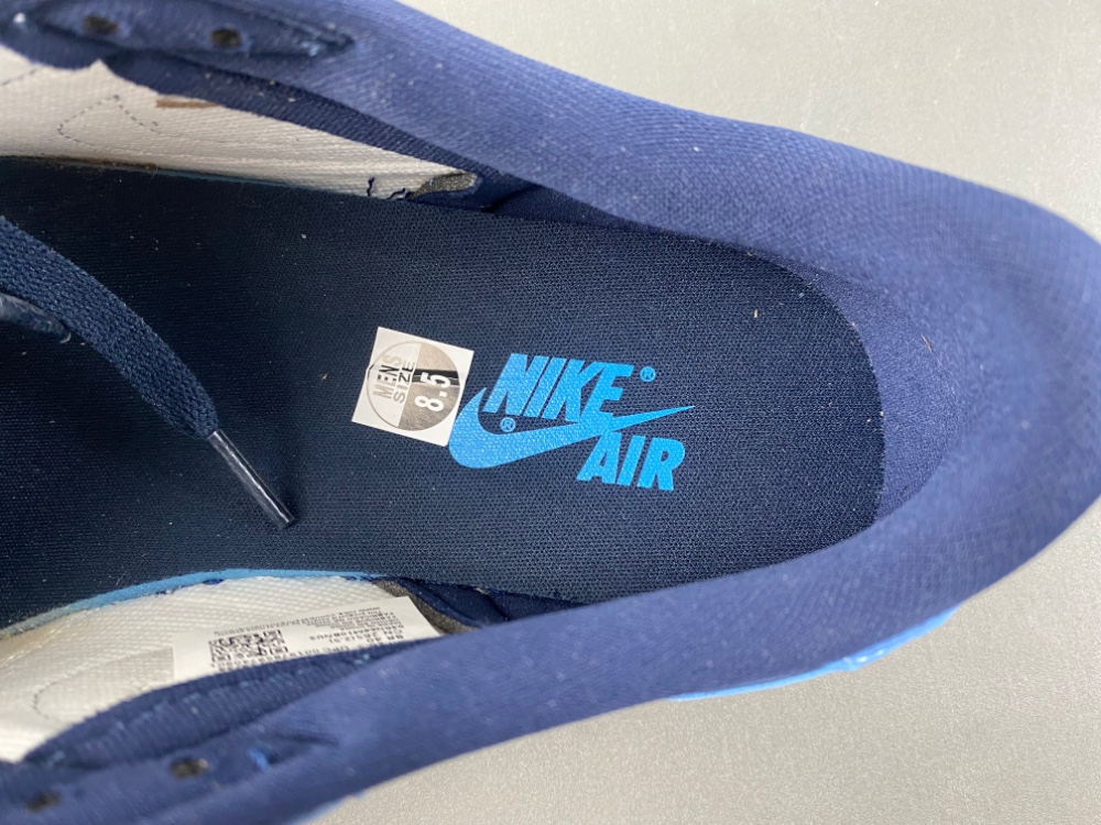 Air Jordan 1 Low R CZ0790-400