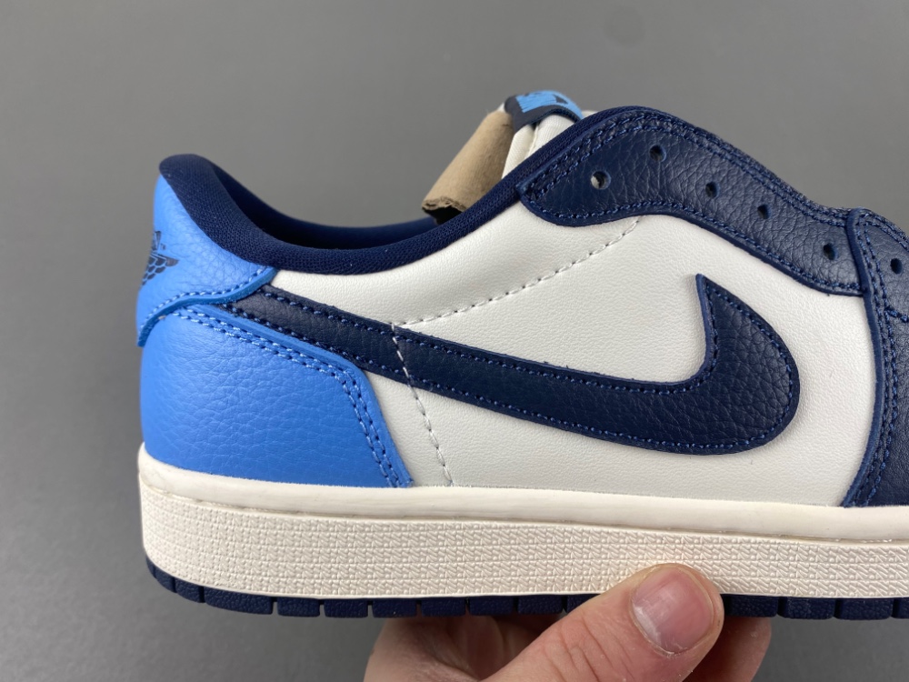 Air Jordan 1 Low R CZ0790-400