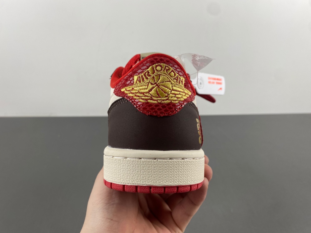 Fragment x Travis Scott  Air Jordan 1 Low