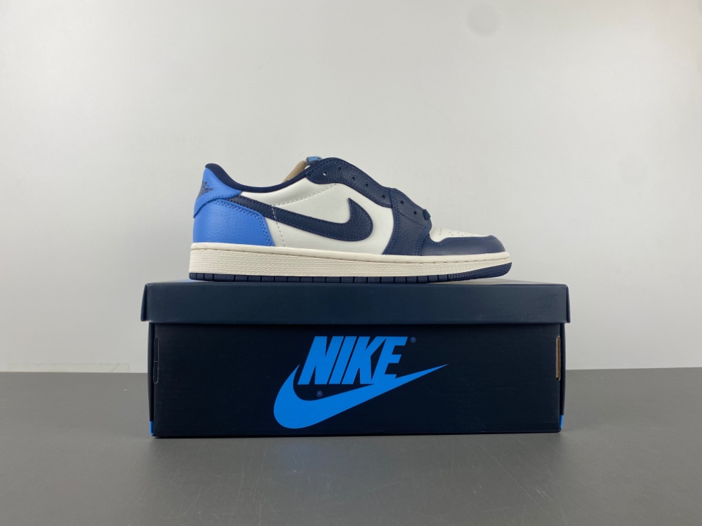 Air Jordan 1 Low R CZ0790-400
