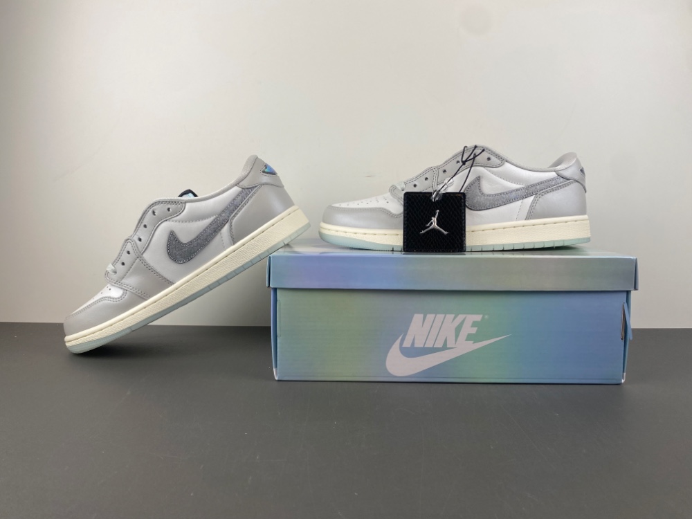 Air Jordan 1 Retro Low "CNY" HF3144-100