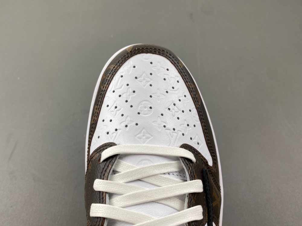 Air Jorda 1 LOW X LV