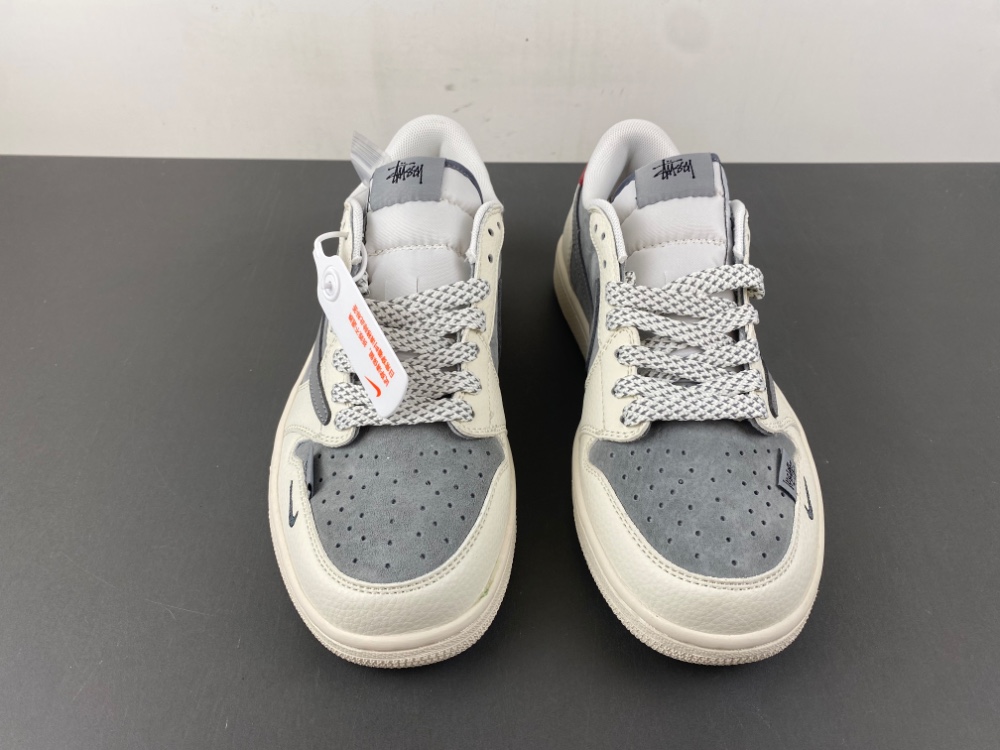 Travis Scott x Fragment Design x Jordan Air Jordan 1 Low OG SP