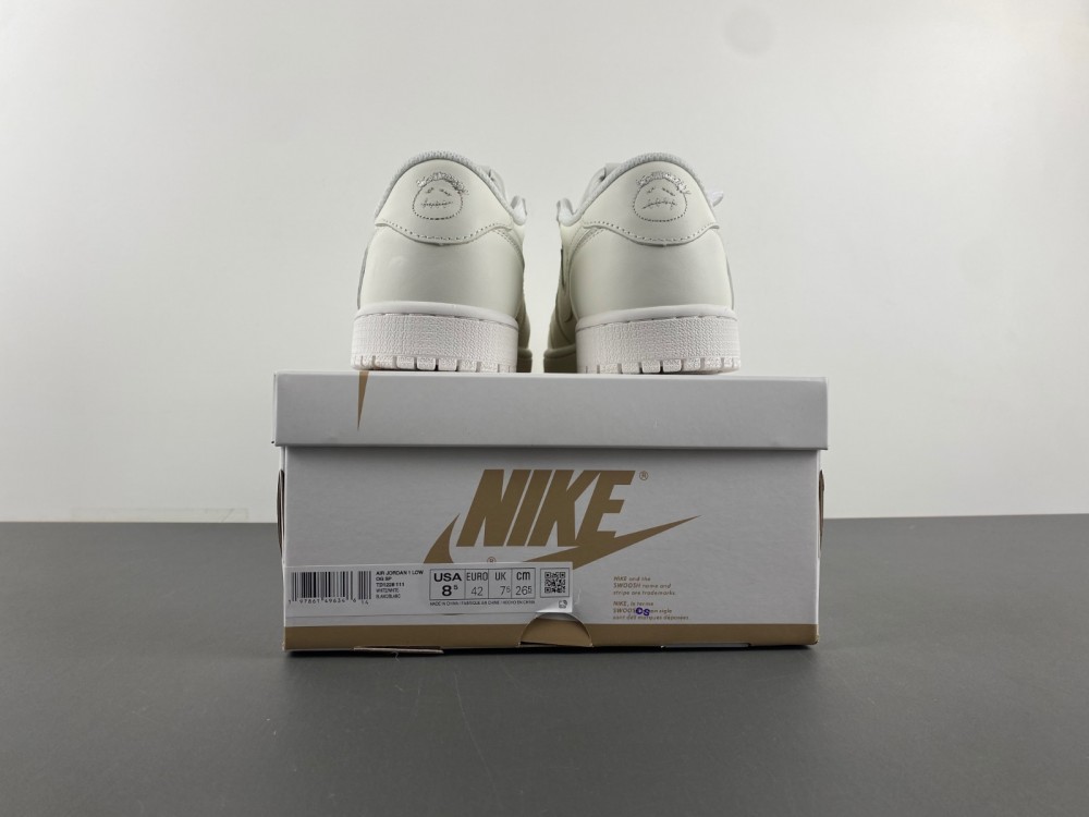 Travis Scott x Air Jordan 1 Low