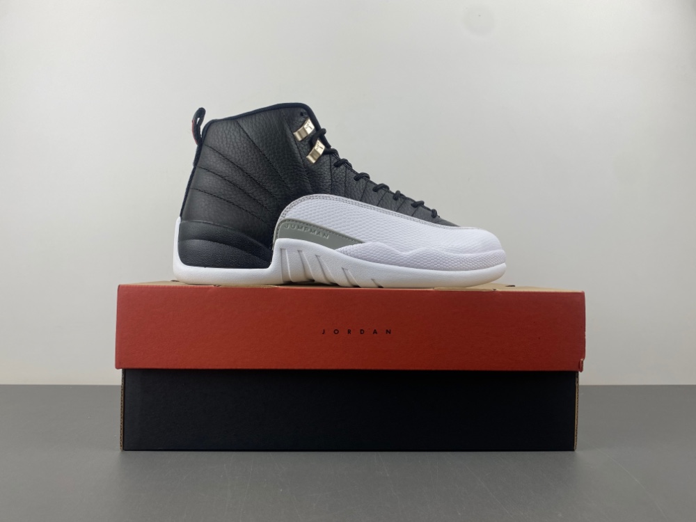Air Jordan 12 Playoffs  CT8013-006
