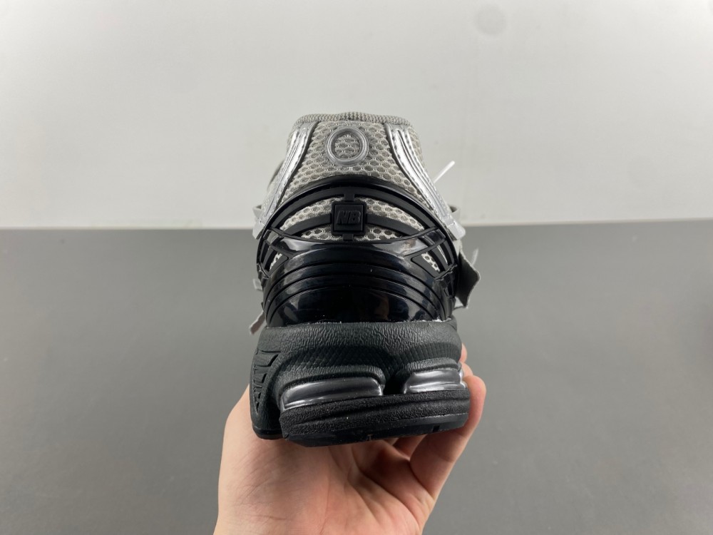 New Balance U1906AAF