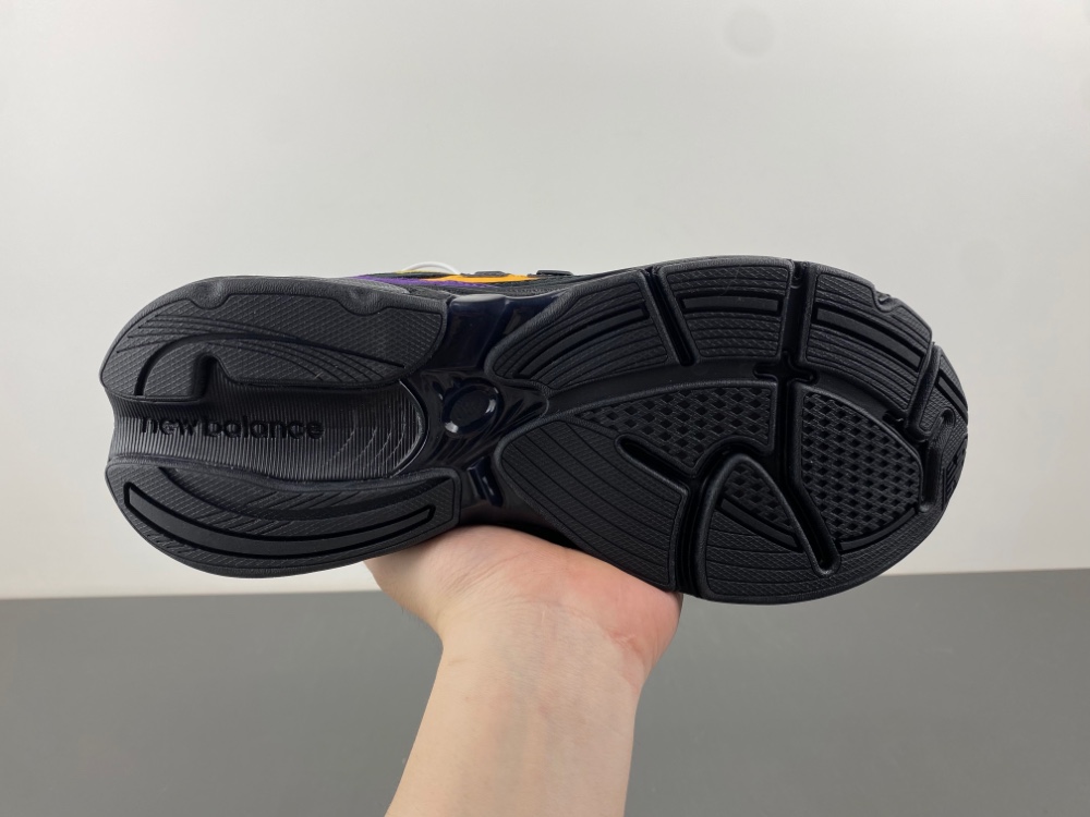 new balance NB M2010ND