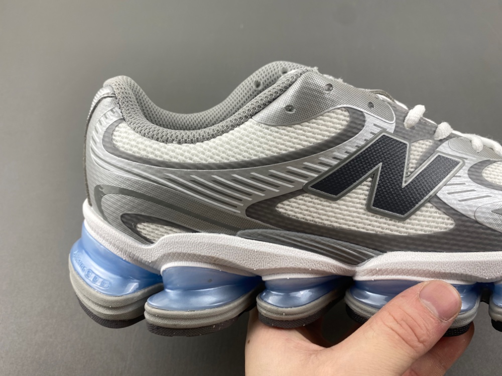 new balance NB U2000AA