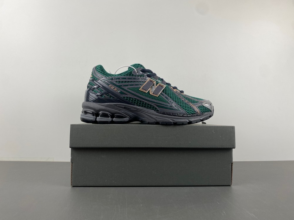 New Balance M1906RZM