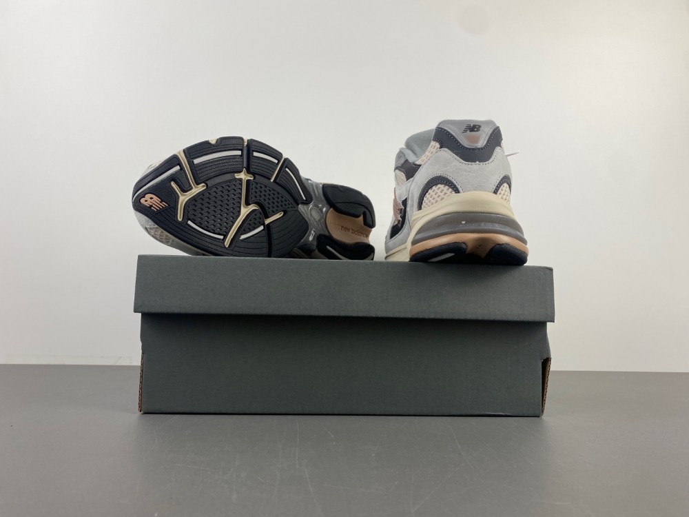 new balance NB M2010GRY