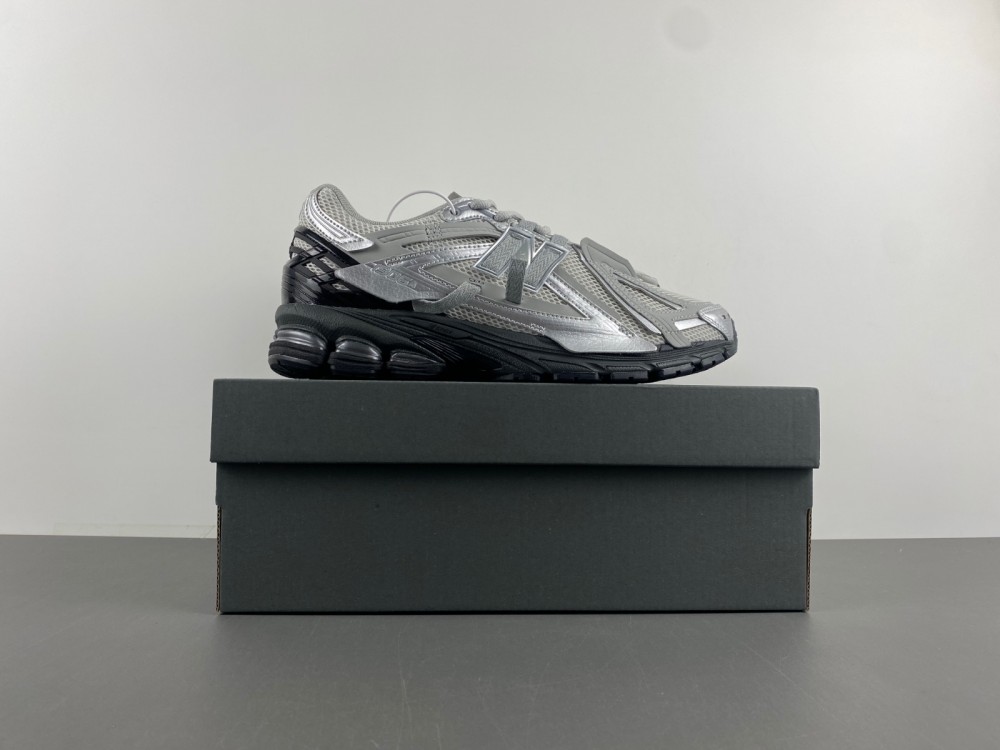 New Balance U1906AAF