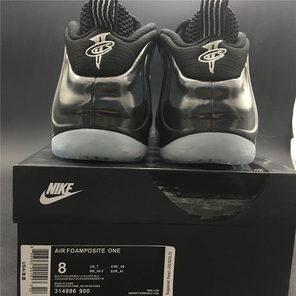 Nike Air Foamposite One “Hologram”314996-901