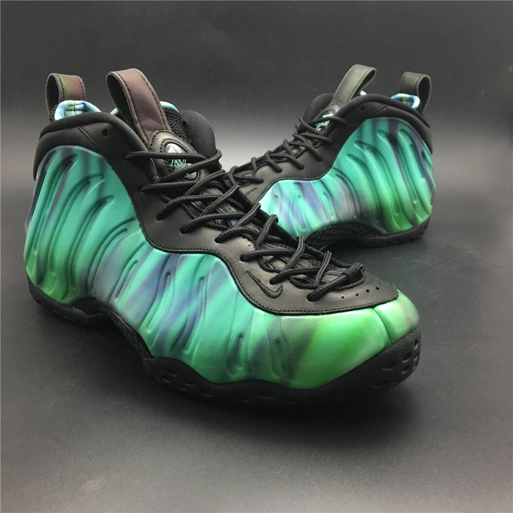 Nike Air Foamposite One 840559-001