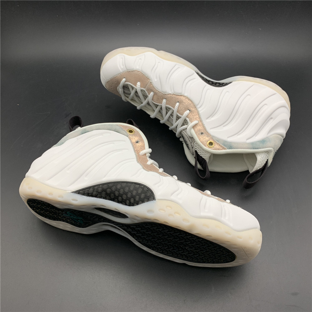 Nike Air Foamposite AA3963-101