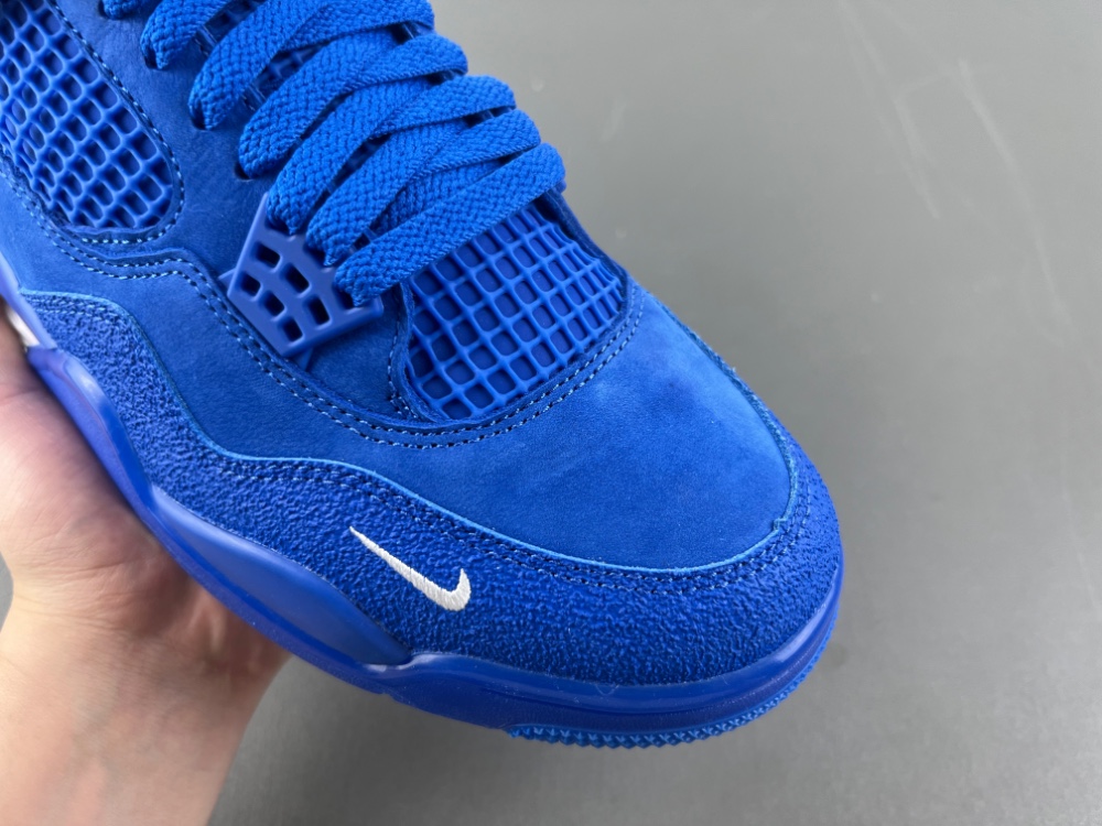 Air Jordan 4 Flyknit