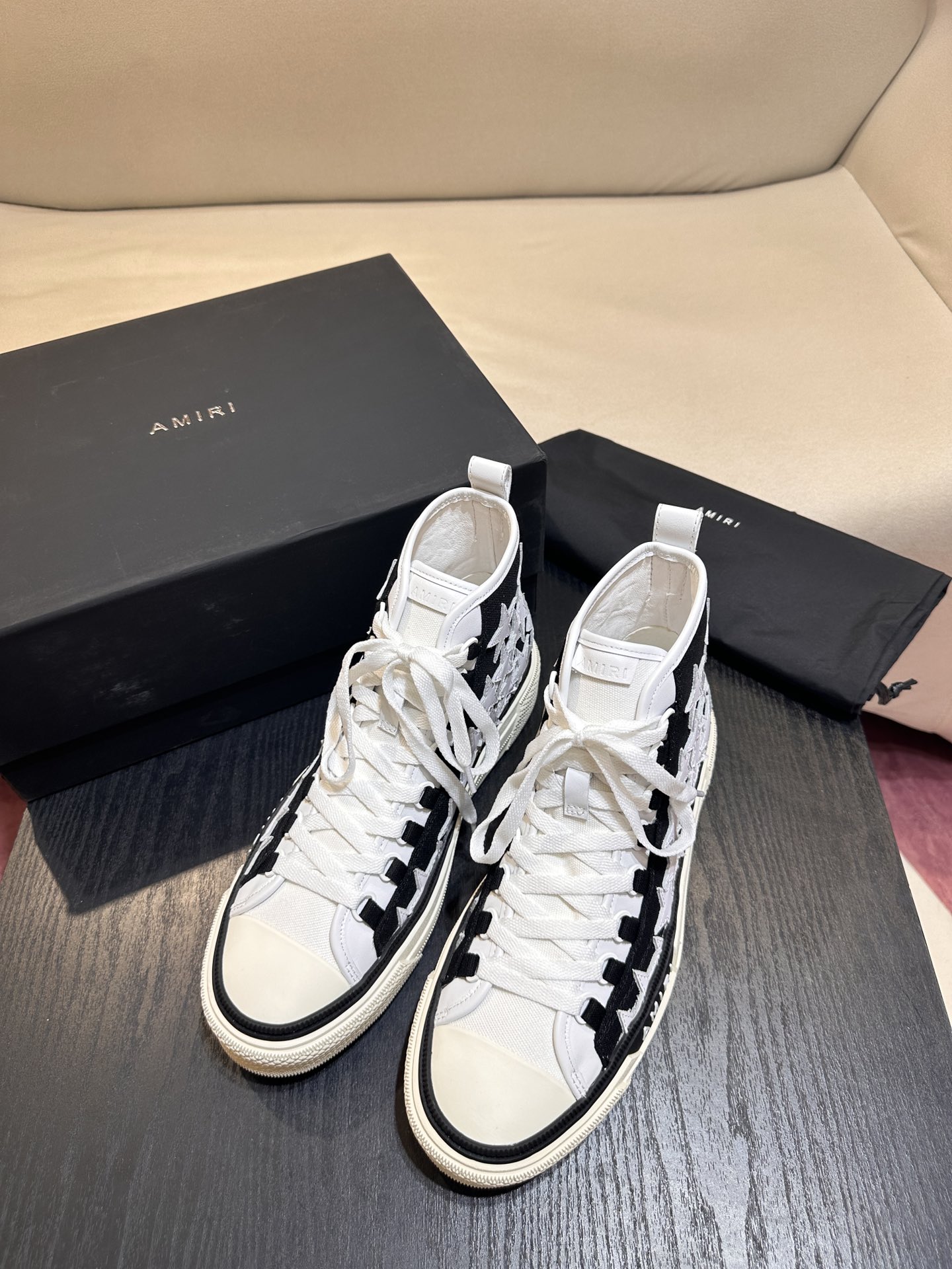 AMIRI SNEAKERS